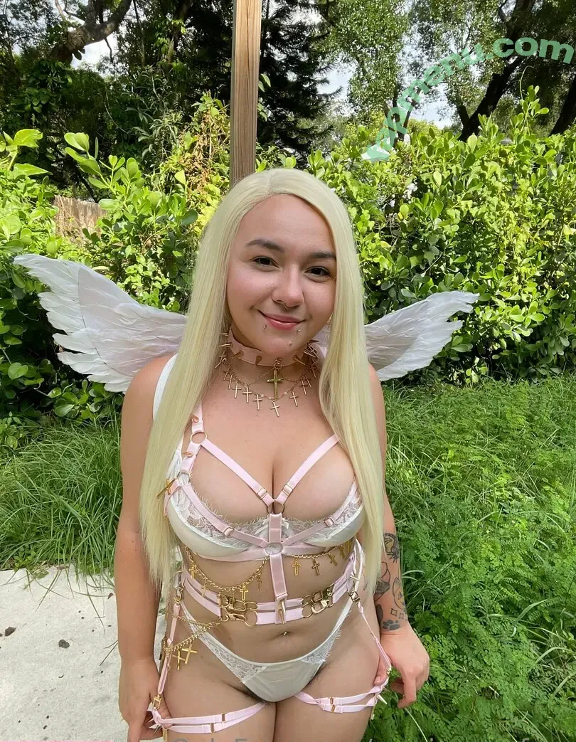 mariamewfree nude photo #0024 (mariamakesstuff)