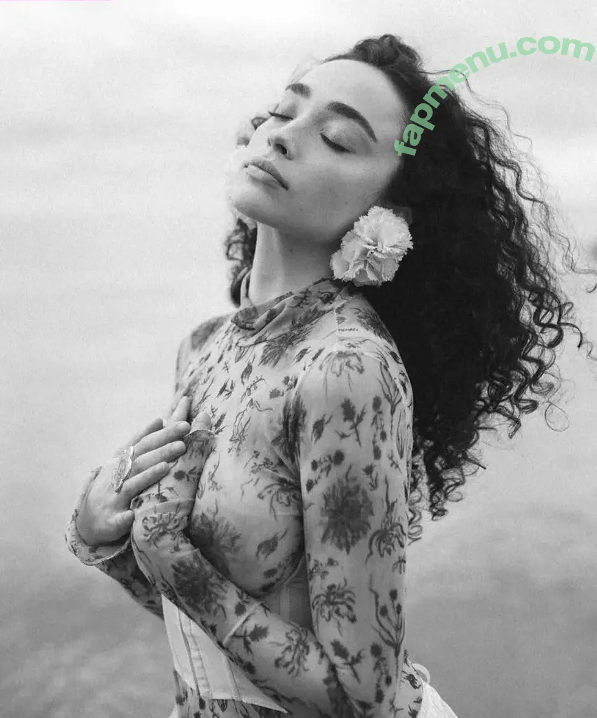 Marian Soler nude photo #0114 (loren_soler / marianvsoler)