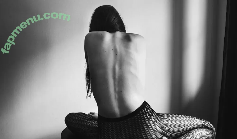 Mariana Castro nude photo #0020 (marianacastrosan / mariyui1)