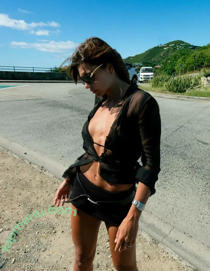 Mariana Goldfarb nude photo #0118 (marianagoldfarb)