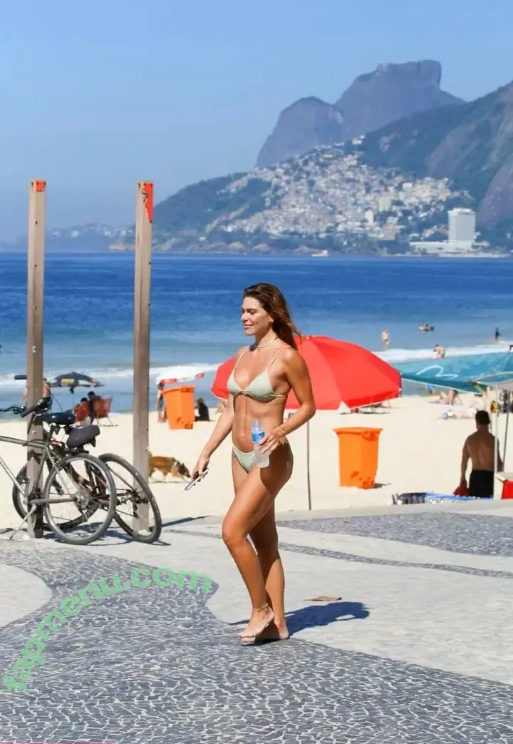 Mariana Goldfarb nude photo #0160 (marianagoldfarb)