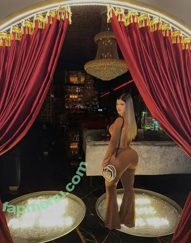 Mariana Piedrahita nude photo #0002 (marianaszp_2)