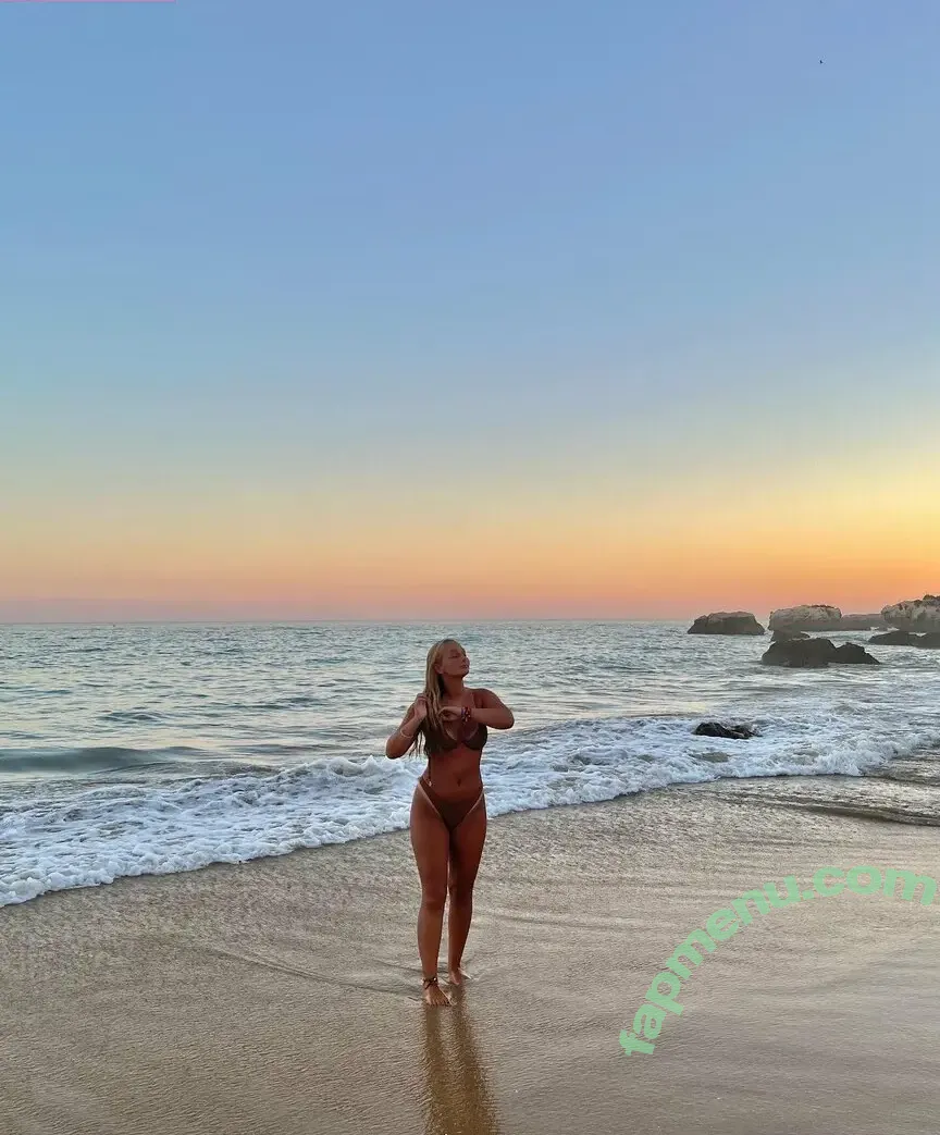 Mariana Silva nude photo #0015 (MarianaSilva250 / marianasilva22 / marianasrsilva)