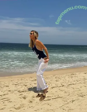 Mariana Weickert / mariweickert nude photo #0027