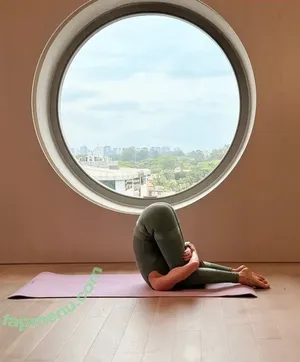 Mariana Ximenes / marixioficial nude photo #0260