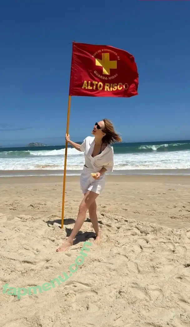 Mariana Ximenes nude photo #0235 (marixioficial)