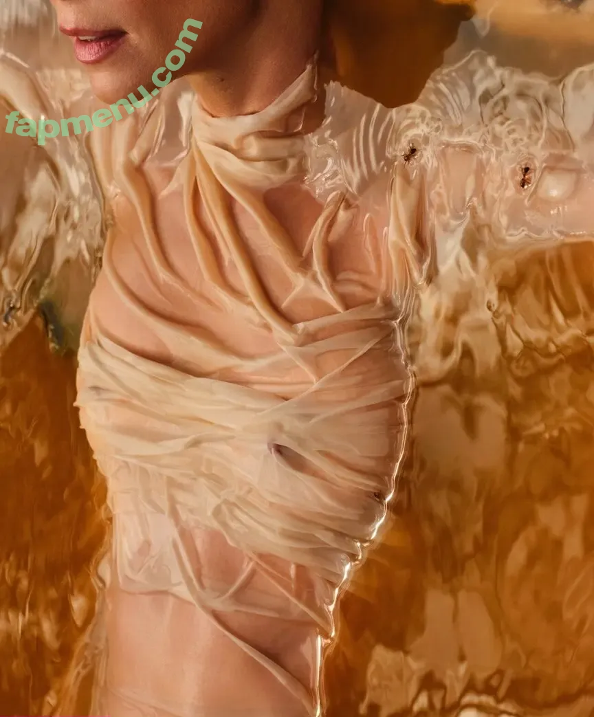 Mariana Ximenes nude photo #0243 (marixioficial)