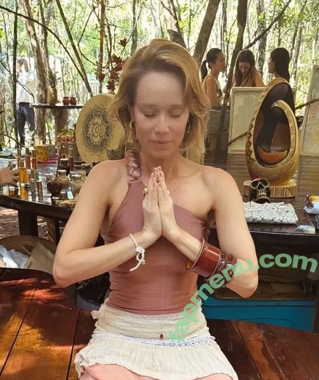 Mariana Ximenes nude photo #0282 (marixioficial)