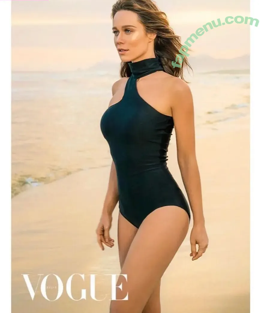 Mariana Ximenes nude photo #0308 (marixioficial)