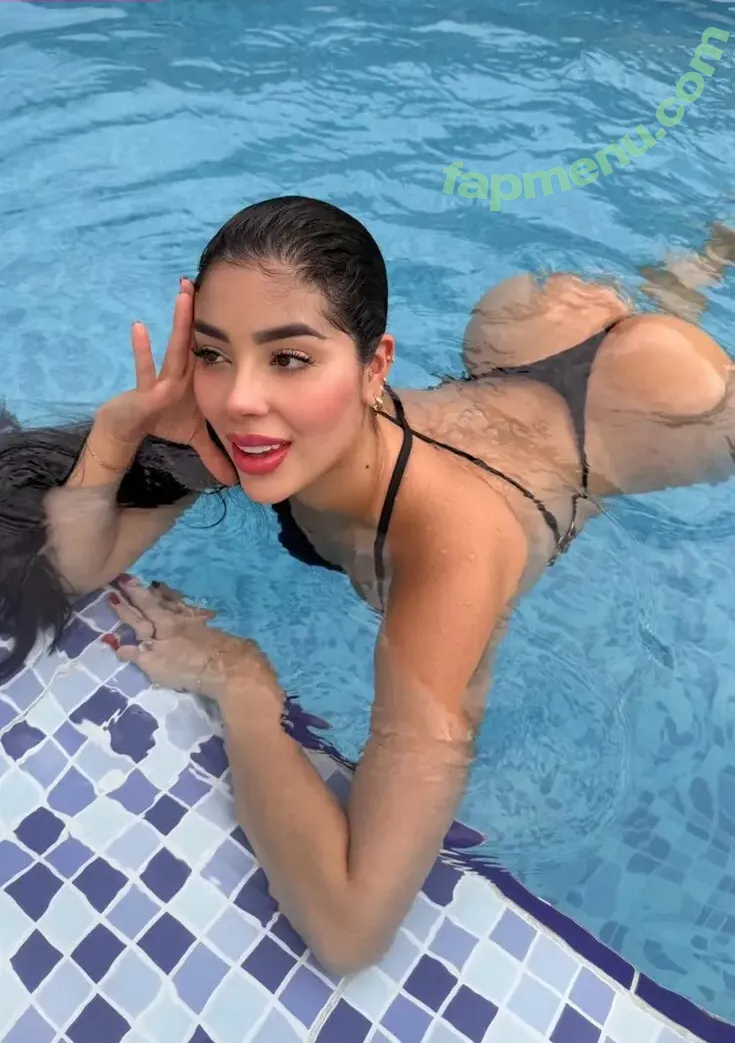 Mariana Zapata nude photo #0029 (mariana.zapata13)