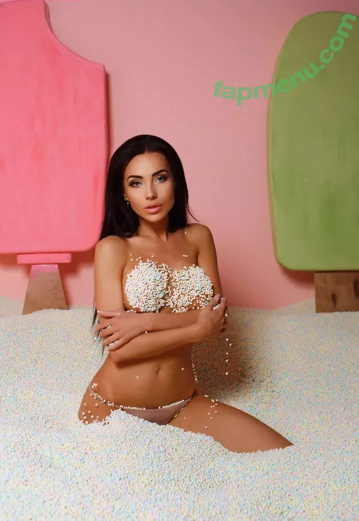 Marianna Markina nude photo #0077 (mariannamarkina / mc_huliganka)