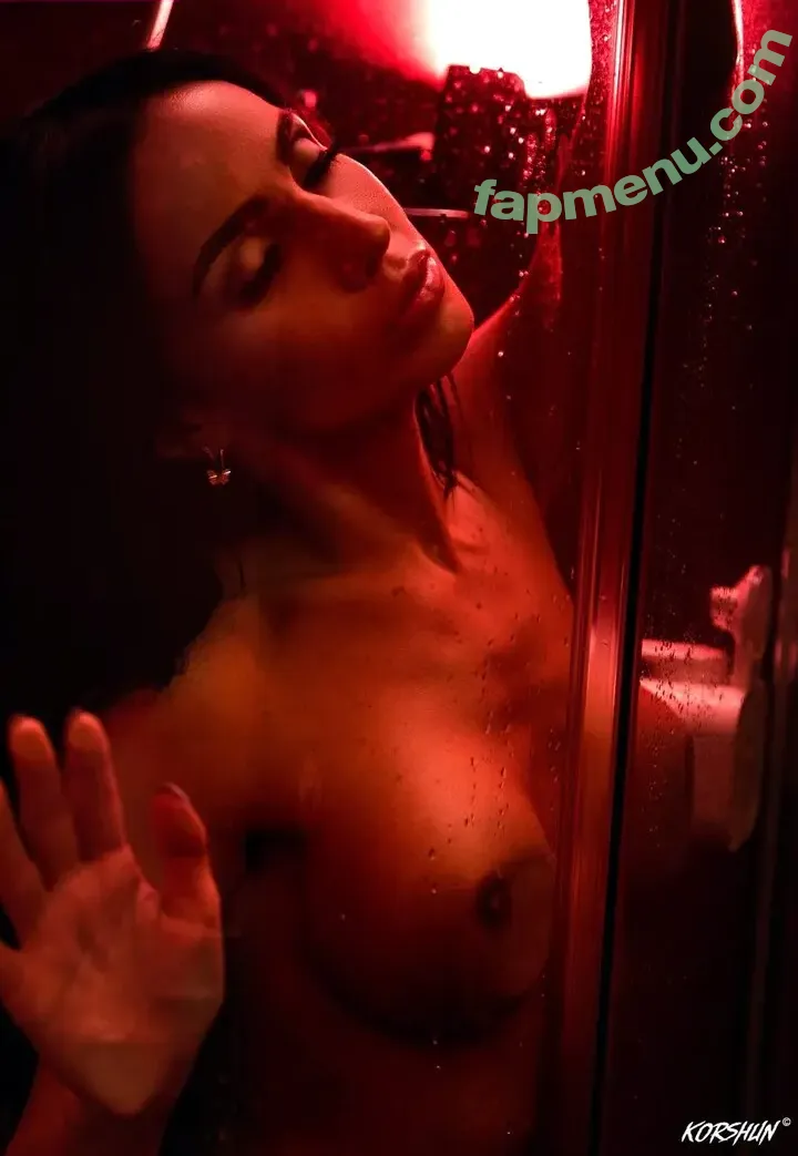 Marianna Markina nude photo #0335 (mariannamarkina / mc_huliganka)
