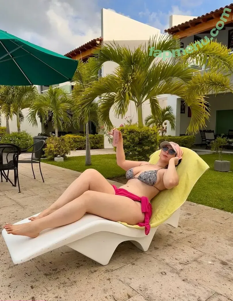 marianncosmeigsh nude photo #0005 (sirenmaar)