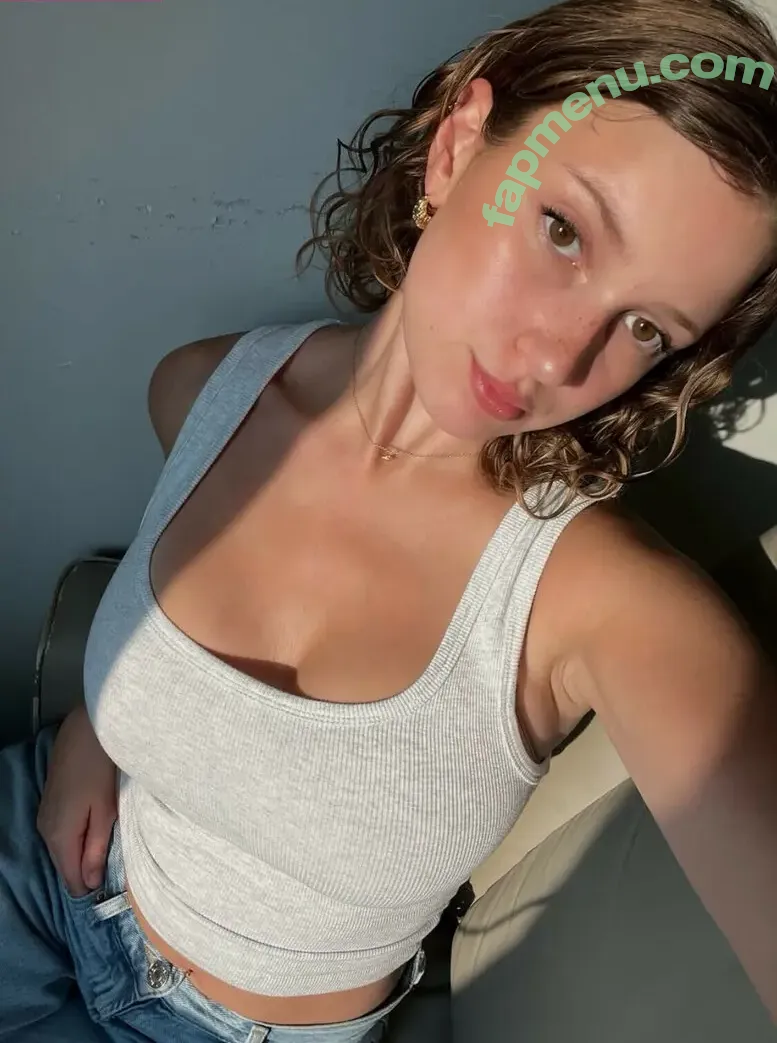 Marianne Filiatrault nude photo #0015 (marianne.filia)