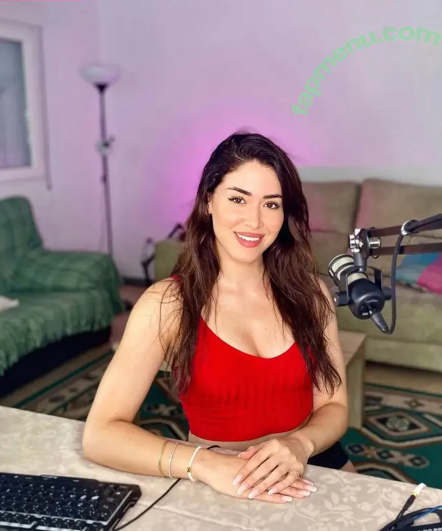 Maricel Freire Hotwife nude photo #0057 (maricelfreire)