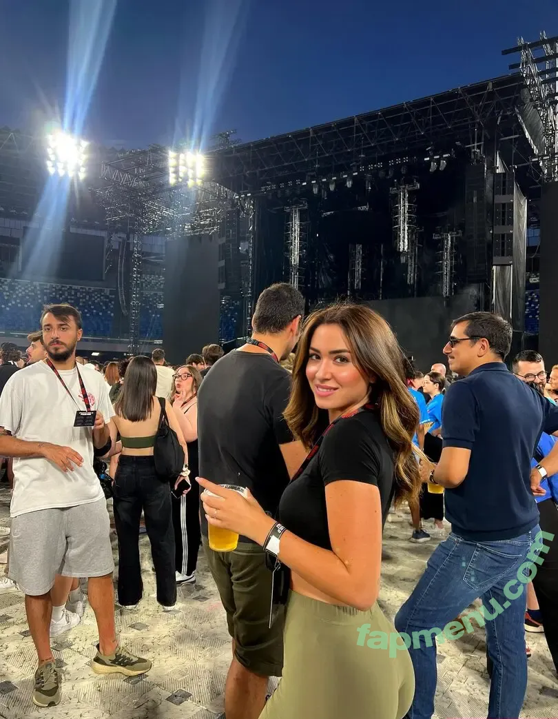 Maricel Freire Hotwife nude photo #0433 (maricelfreire)