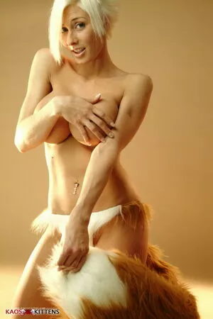 Marie Claude Bourbonnais / Marieclaudebourbonnais / Mcbourbonnais1 nude photo #0999