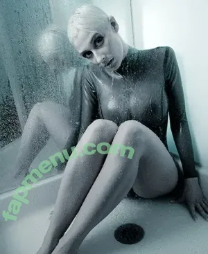 Marie Claude Bourbonnais / marieclaudebourbonnais / mcbourbonnais1 nude photo #1384