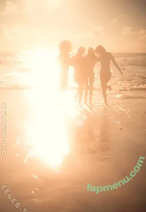 Marie Denise Schwarz / marie.denise_s nude photo #0487