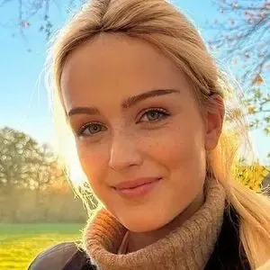 Marie Hoffmann / marie_hfmn97 / mariehoffmann697 nude photo #0013