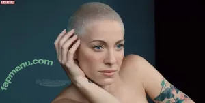  nude photo #0005