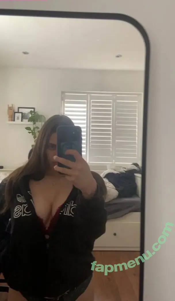 Marie Rose nude photo #0008 (m3rie_r0ze / marrieerose)