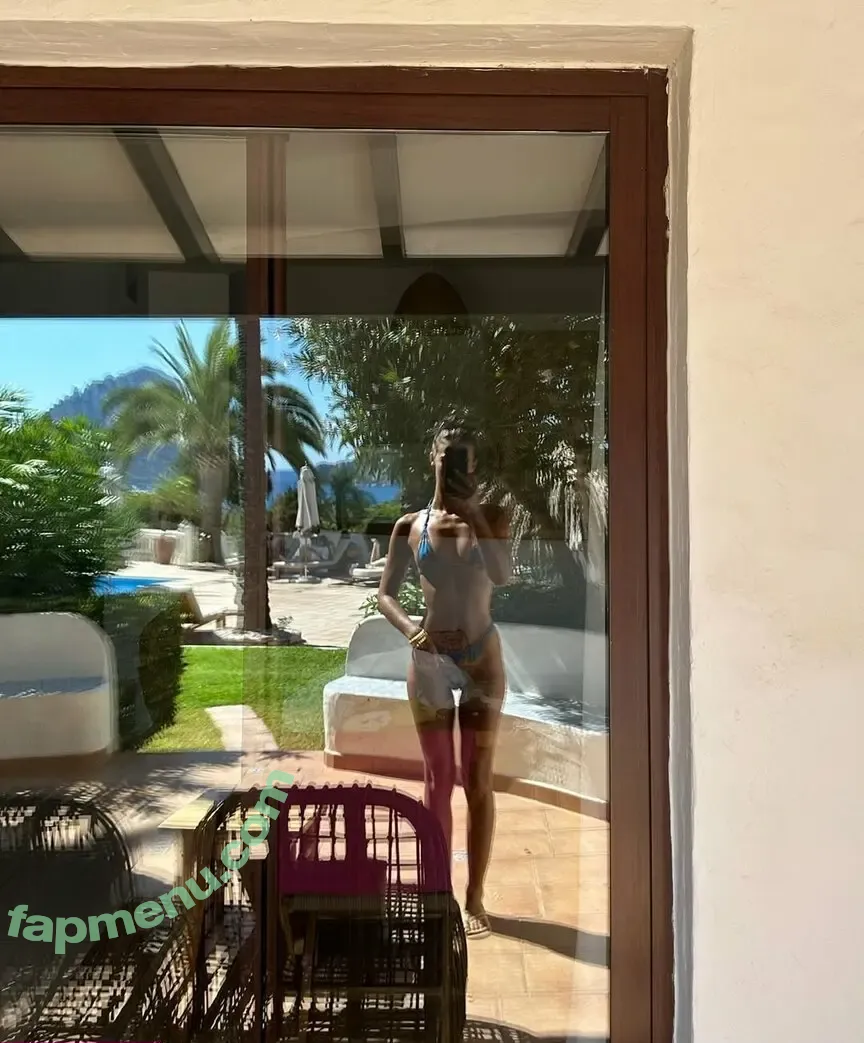 Marie Teissonniere nude photo #0036 (marie_teissonniere)
