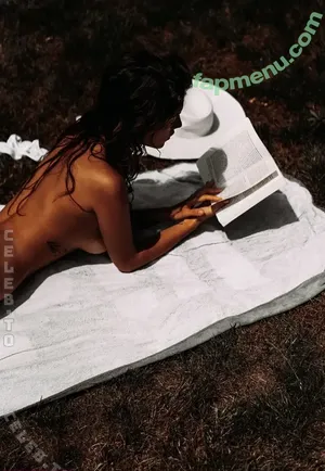 Marie Zoé / marieizoe / monamarie nude photo #0036