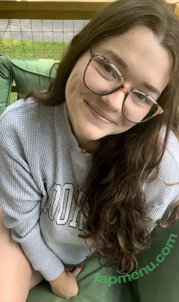 Marie nude photo #0010 (ddd.marie / ddd_marie / mariesomarie / marietemara)