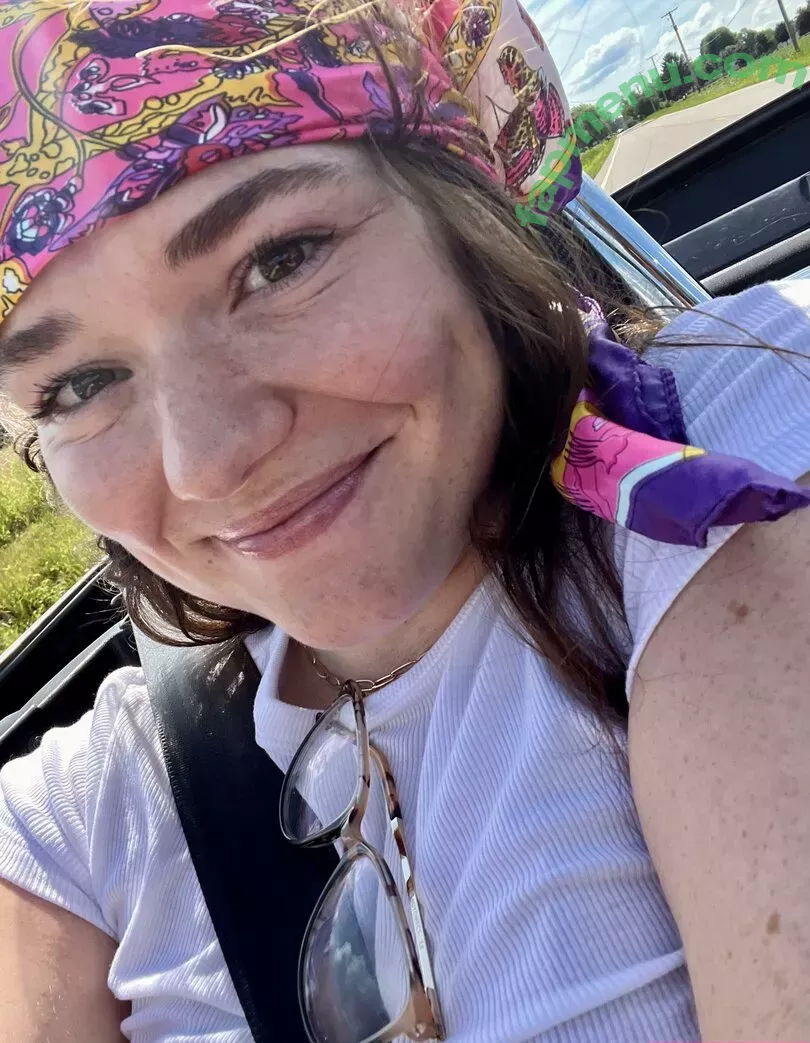 Marie nude photo #0026 (ddd.marie / ddd_marie / mariesomarie / marietemara)