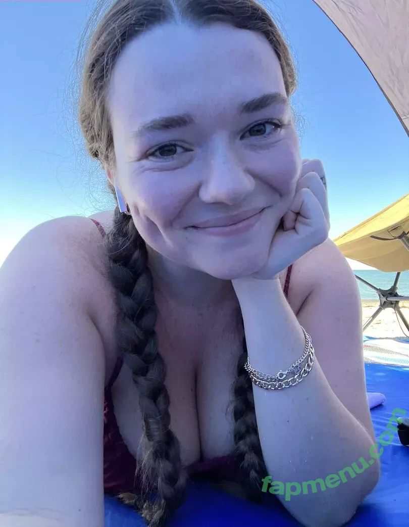 Marie nude photo #0155 (ddd.marie / ddd_marie / mariesomarie / marietemara)