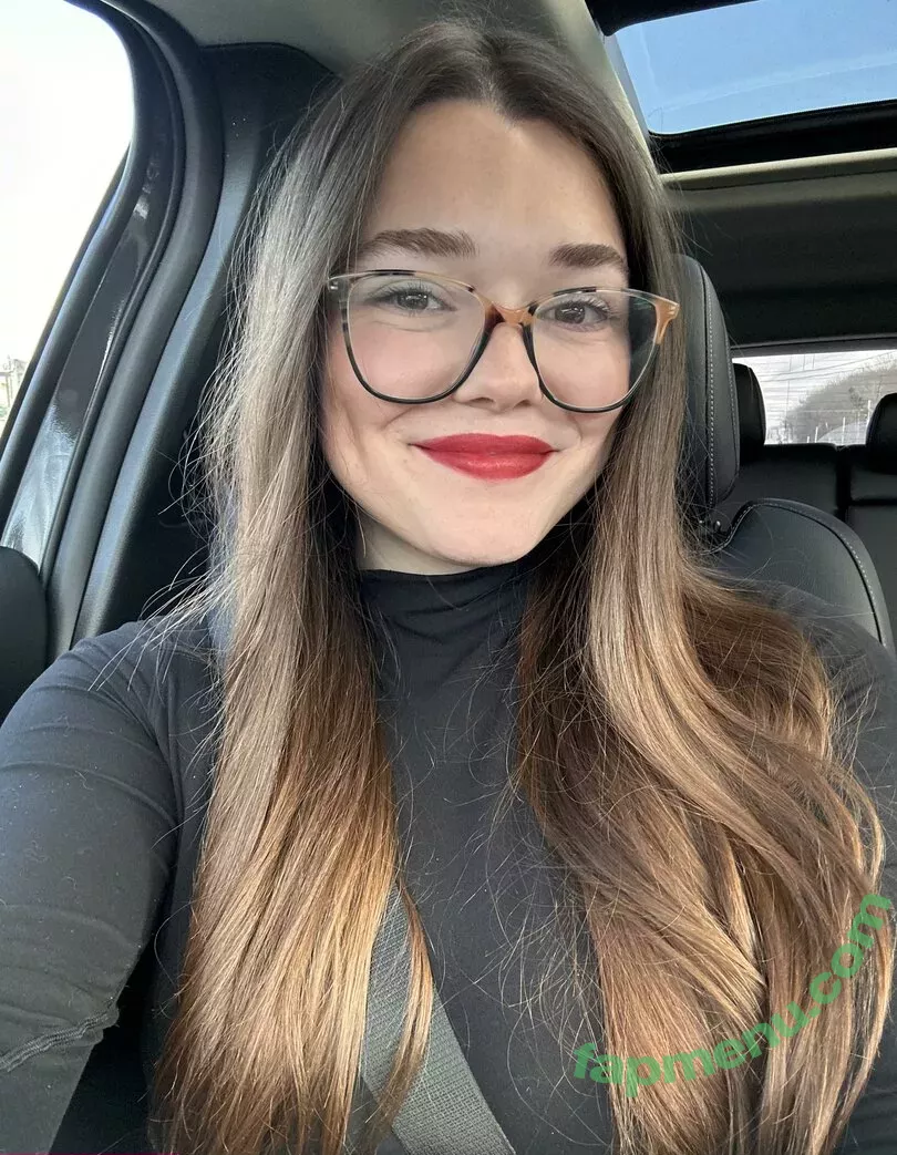 Marie nude photo #0173 (ddd.marie / ddd_marie / mariesomarie / marietemara)