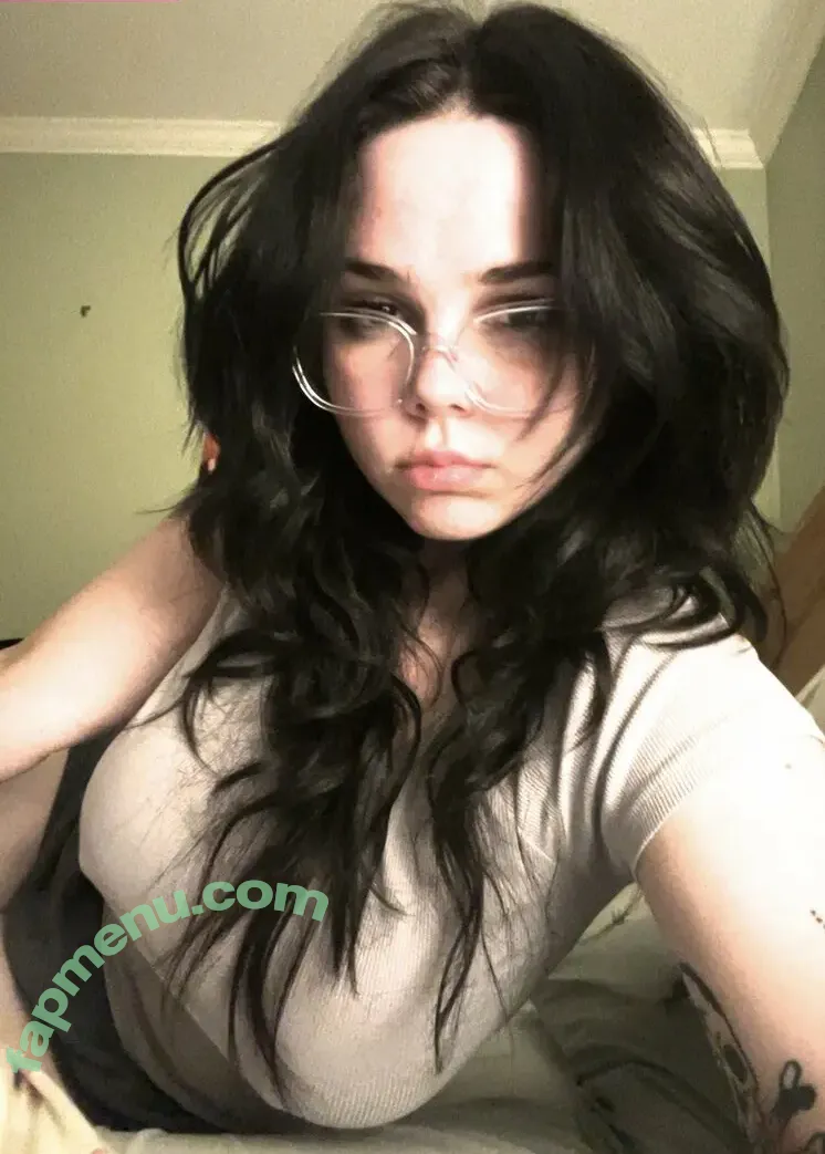 Marie nude photo #0440 (ddd.marie / ddd_marie / mariesomarie / marietemara)