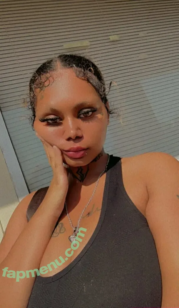mariebabiii nude photo #0020 (mariebabiii)