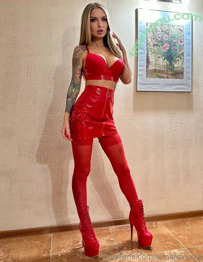 MarieDevis nude photo #0029 (MarieDevisLive / _marie_devis_ / annafoxxxxx)