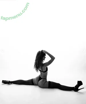 marieee_loveee / MarieLove220 / marie._.love22 nude photo #0039