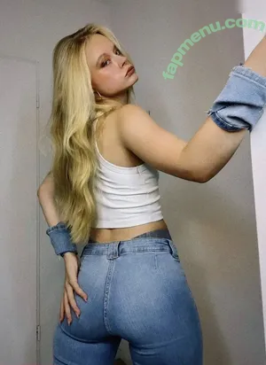 Marieejoan / marieeejoan nude photo #0053