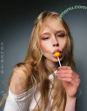 Marieejoan / marieeejoan nude photo #0536