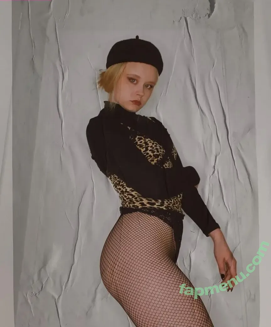 Marieejoan nude photo #0047 (marieeejoan)