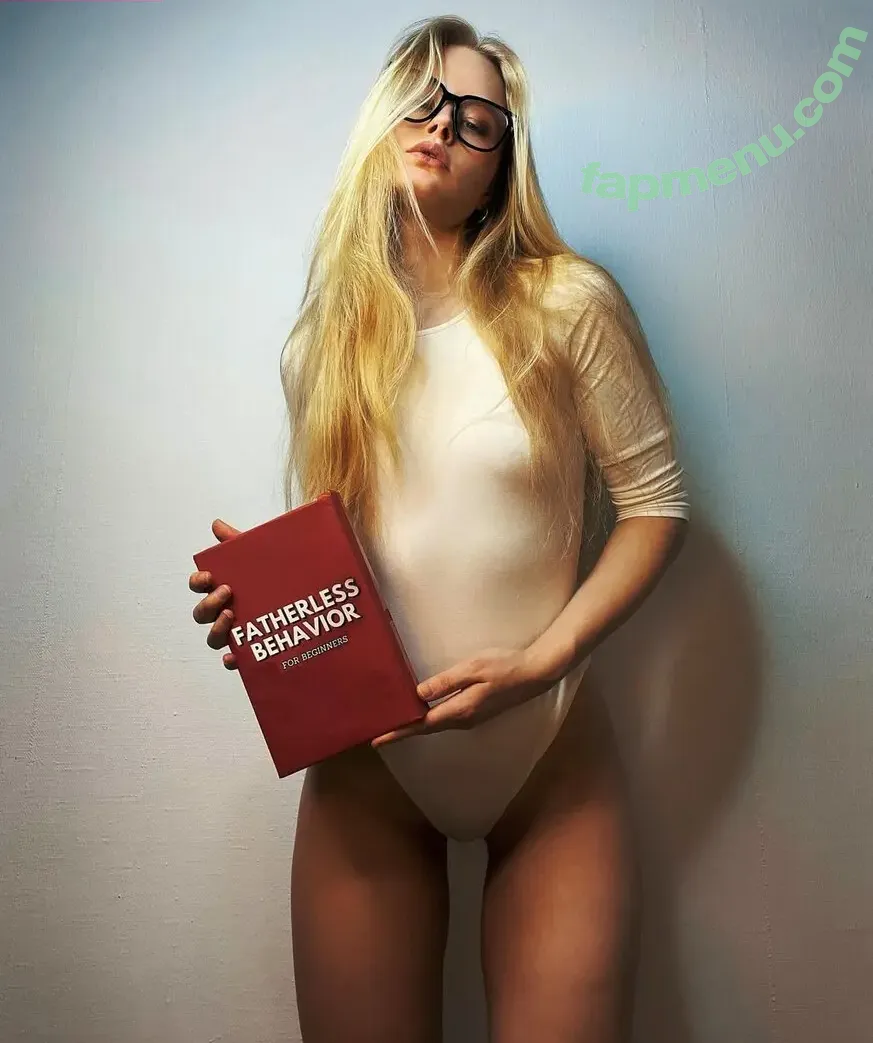 Marieejoan nude photo #0137 (marieeejoan)