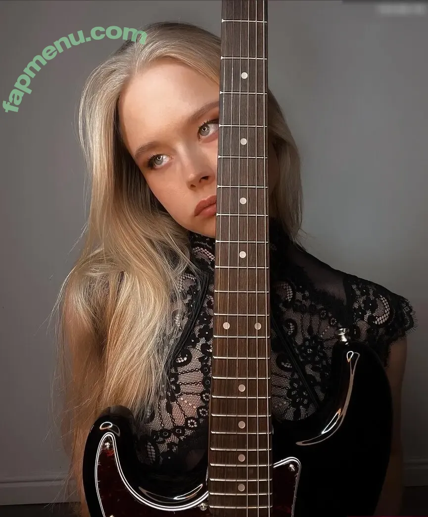 Marieejoan nude photo #0143 (marieeejoan)