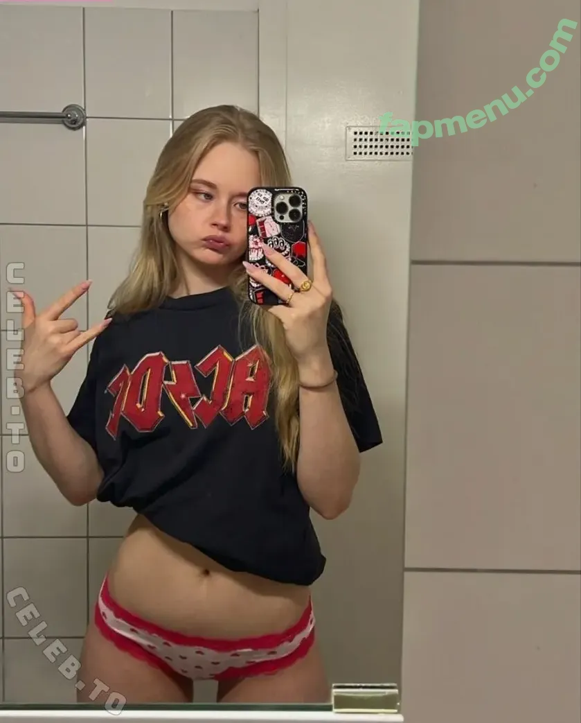 Marieejoan nude photo #0542 (marieeejoan)