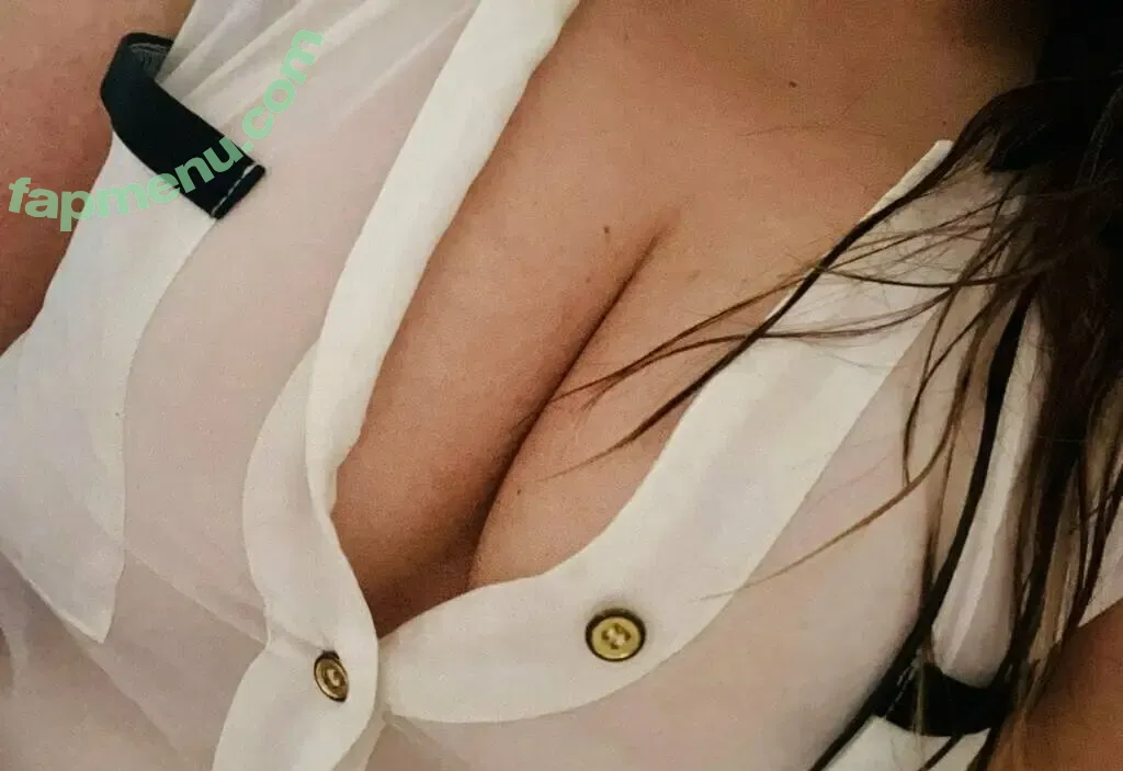 mariel.ac nude photo #0012 (mariel.ac)