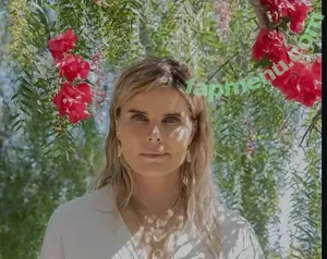 Mariel Hemingway / marielhemingway nude photo #0138