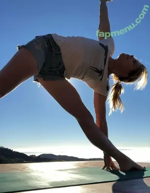 marielhemingway leaks