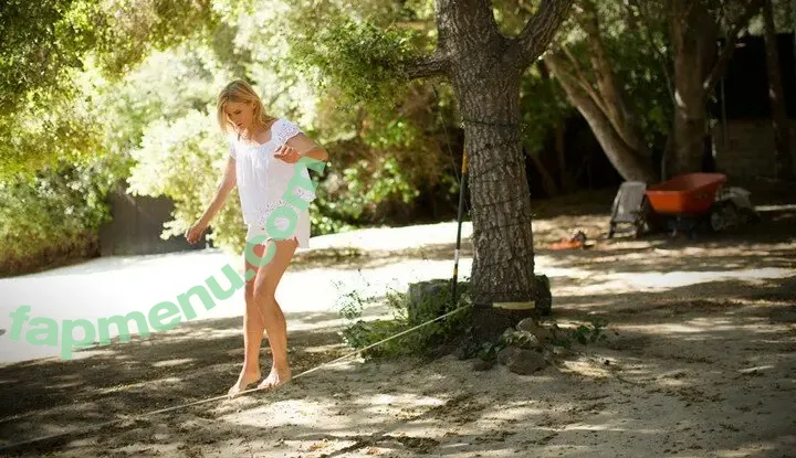 Mariel Hemingway nude photo #0139 (marielhemingway)