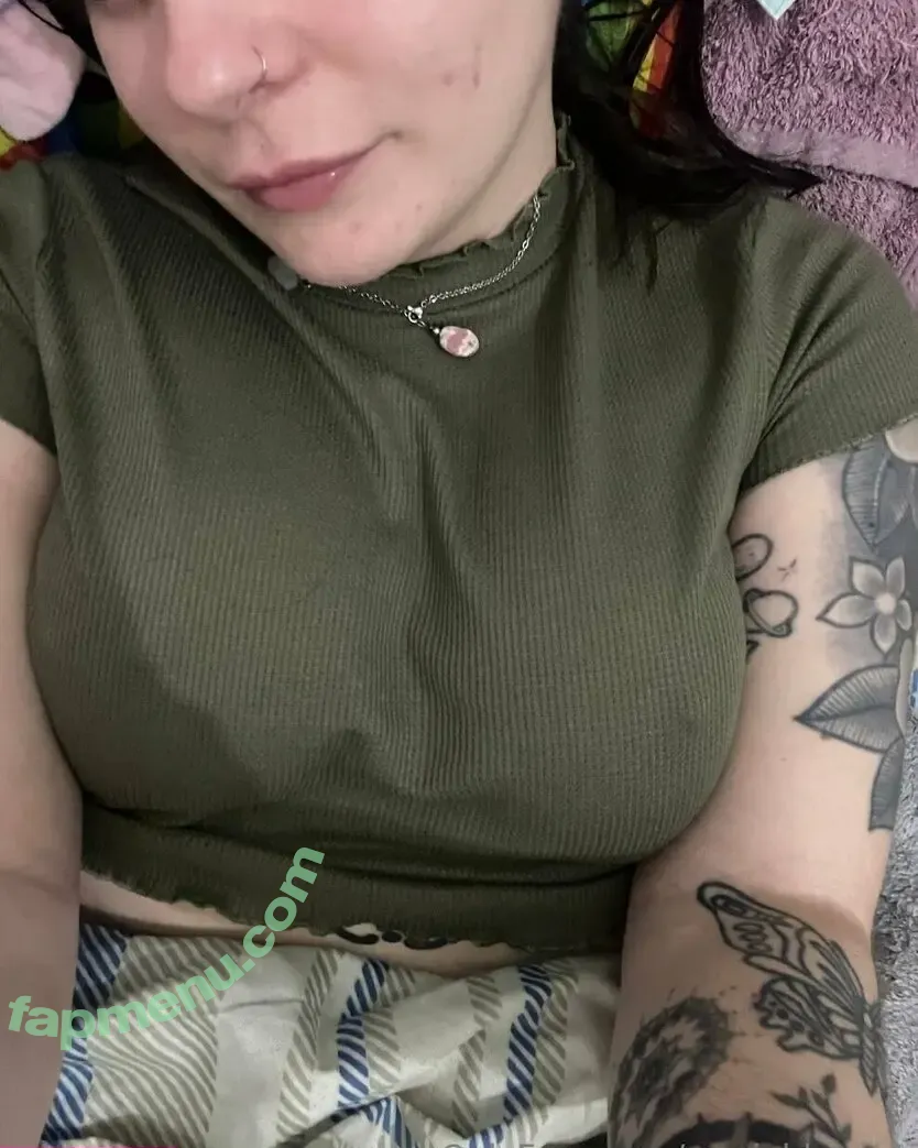 marieldots44 nude photo #0011 (marieldots44)