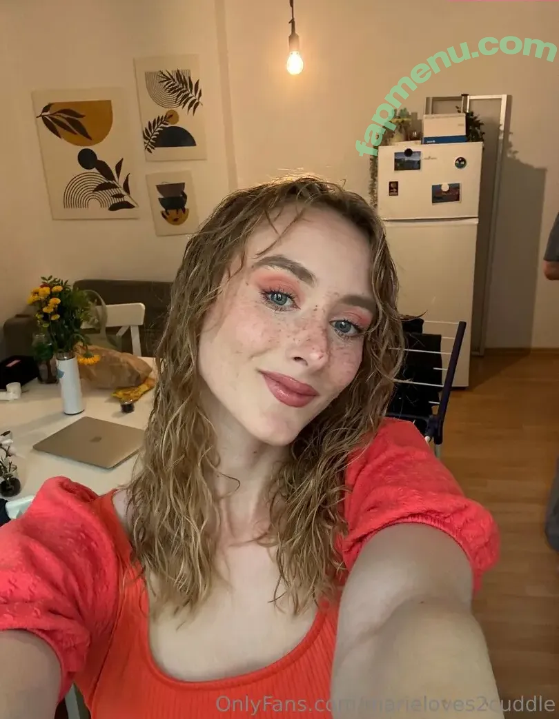 marieloves2cuddle nude photo #0003 (nickimariiee)