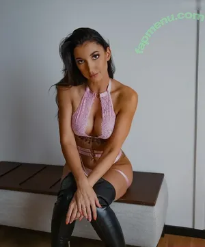  nude photo #0024