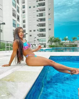 Mariely E Mirella Santos / eumarielysantos / gêmeas lacração nude photo #0004